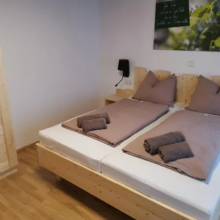 Weinhauerhof Pasching-klinglhuber Privatunterkunft *