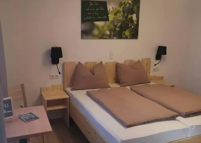 Weinhauerhof Pasching-klinglhuber Habitación en casa particular