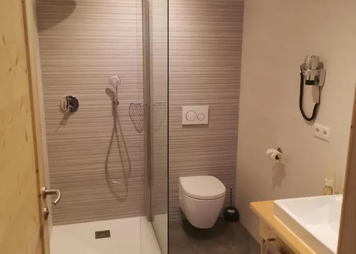 Weinhauerhof Pasching-klinglhuber *