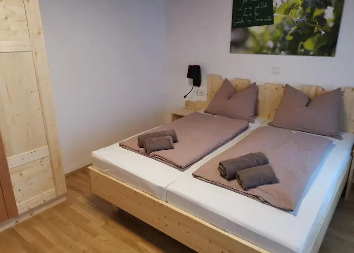 Weinhauerhof Pasching-klinglhuber Проживание в семье *