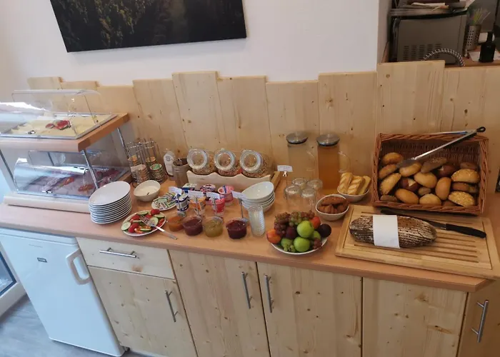 Проживание в семье Weinhauerhof Pasching-klinglhuber Лангенлойс